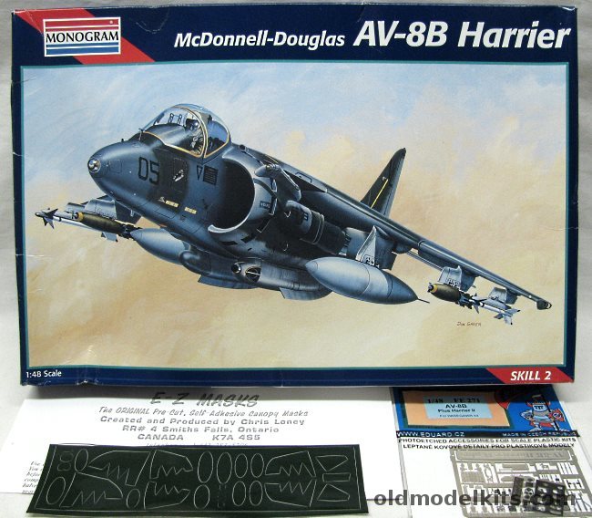 Monogram 1/48 AV-8B Harrier + Eduard PE & Masks, 5448 plastic model kit